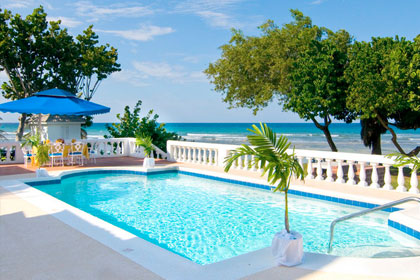 Half Moon A RockResort