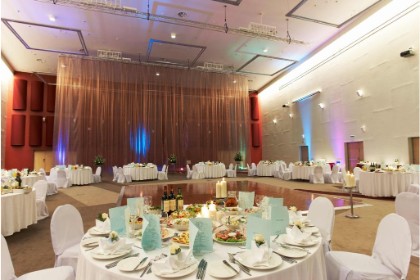 Holiday Inn Moskovye Vorota