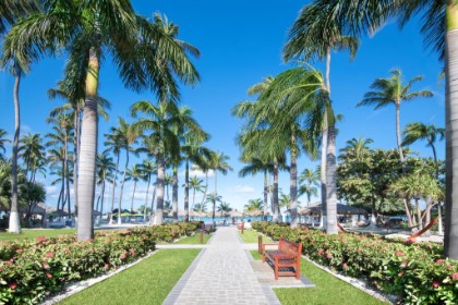 HOLIDAY INN RESORT ARUBA BEACH RESORT &CASINO