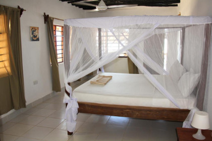 Makuti Beach Bungalows