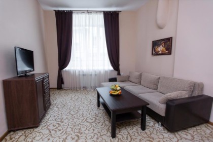 Matreshka Hotel