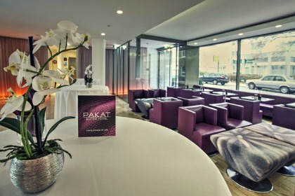 Pakat Suites Hotel