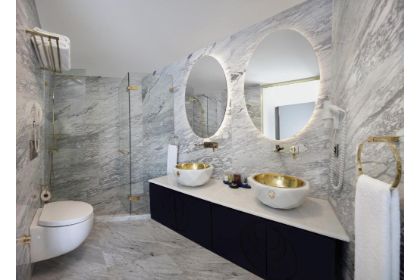 Sura Design Hotel & Suites