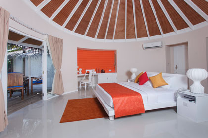Vilu Reef Beach & Spa Resort 